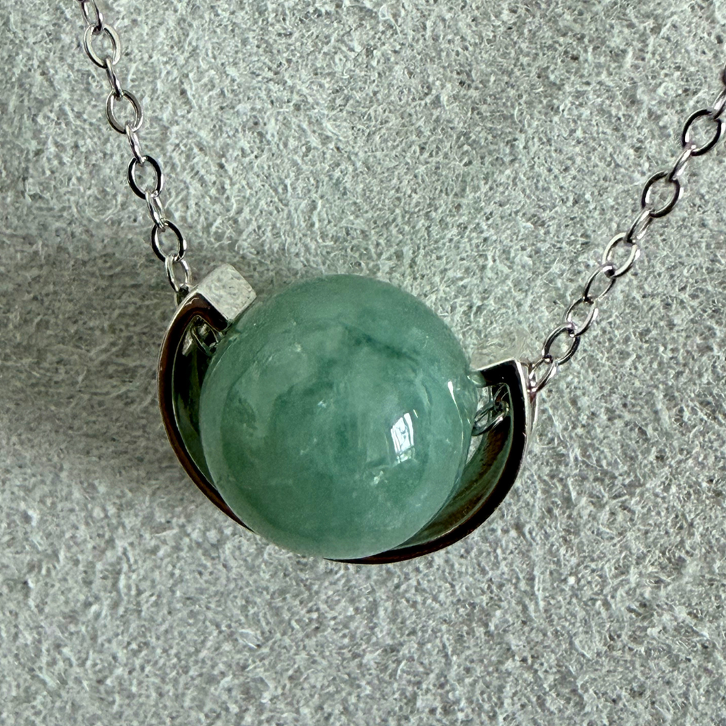 Saga - Jade sphere with silver