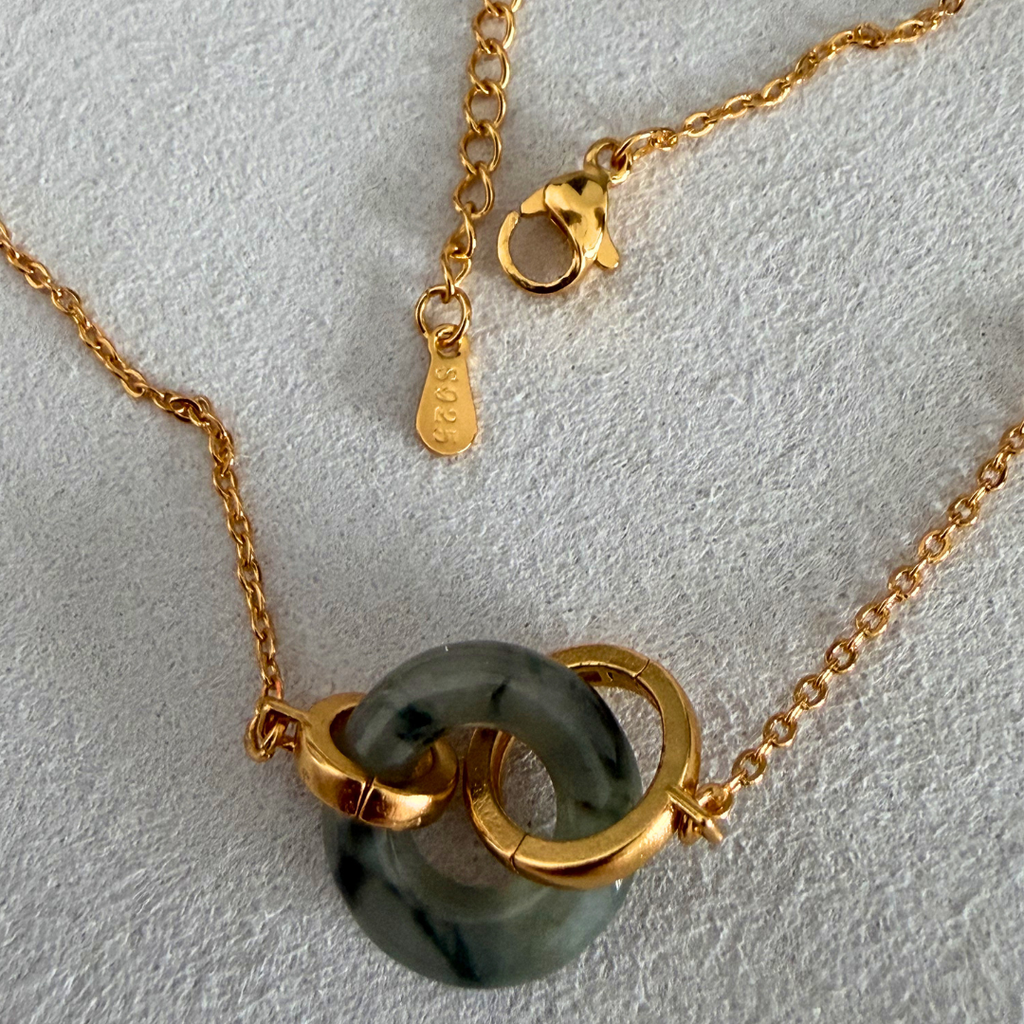 Treenighet - trinity rings jade and gold vermeil